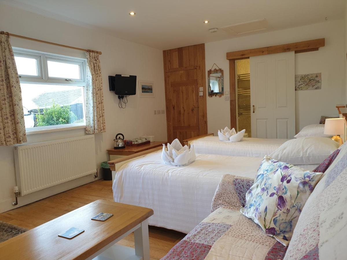 トバモーリ Harbour View Bed & Breakfast エクステリア 写真