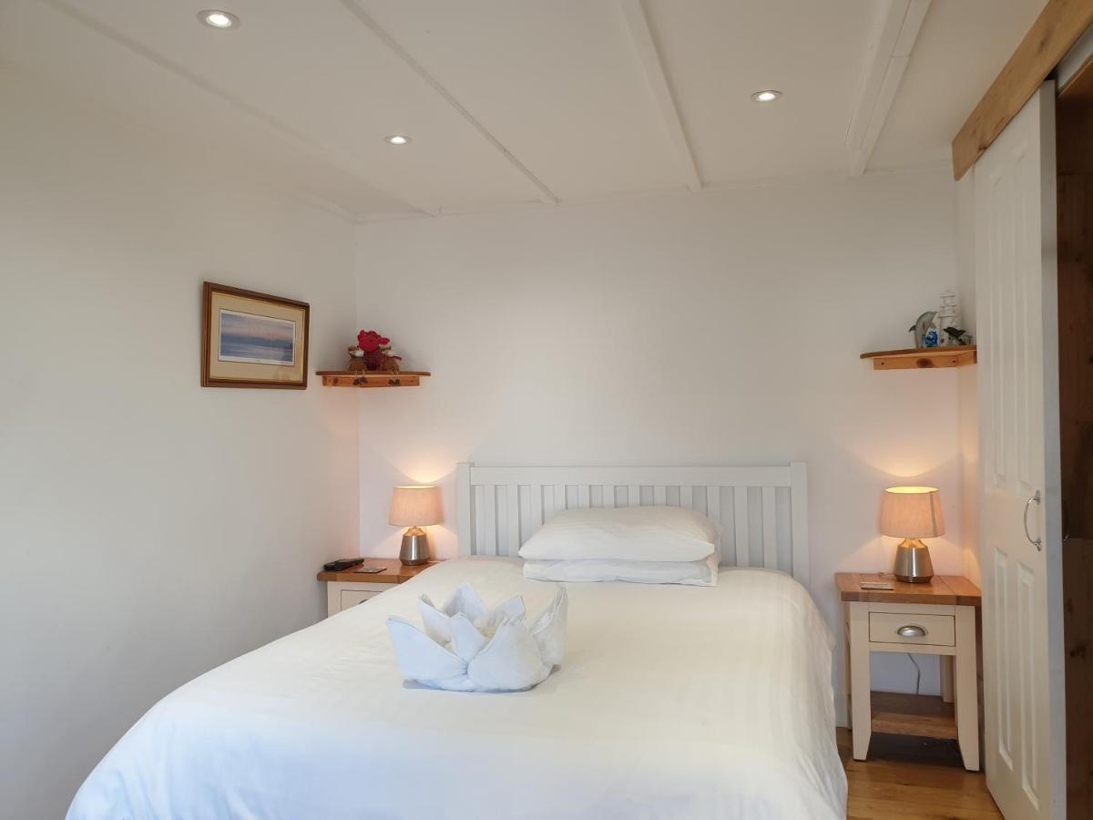 トバモーリ Harbour View Bed & Breakfast エクステリア 写真
